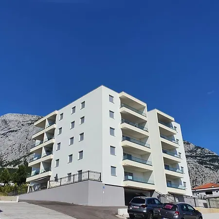 Apartman Und Berge *