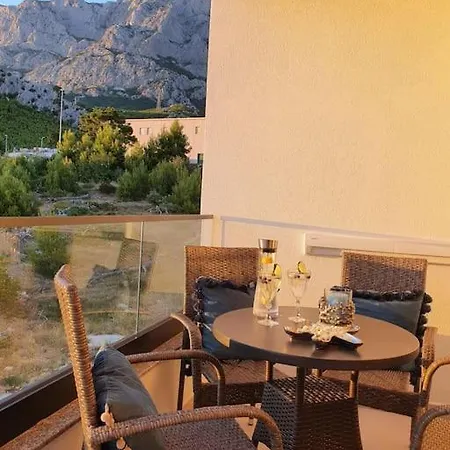 Und Berge Apartman