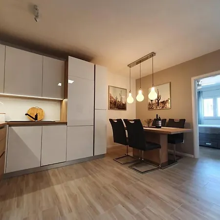 Apartman Und Berge Makarska